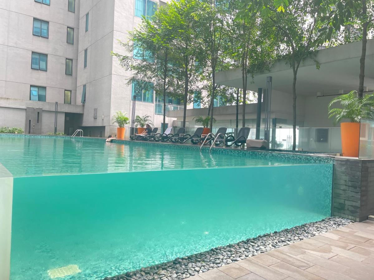 Mercu Summer Suite Klcc By Minshuku クアラルンプール エクステリア 写真