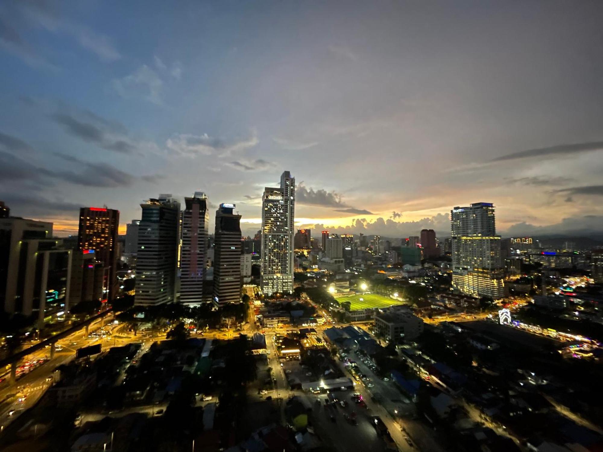 Mercu Summer Suite Klcc By Minshuku クアラルンプール エクステリア 写真